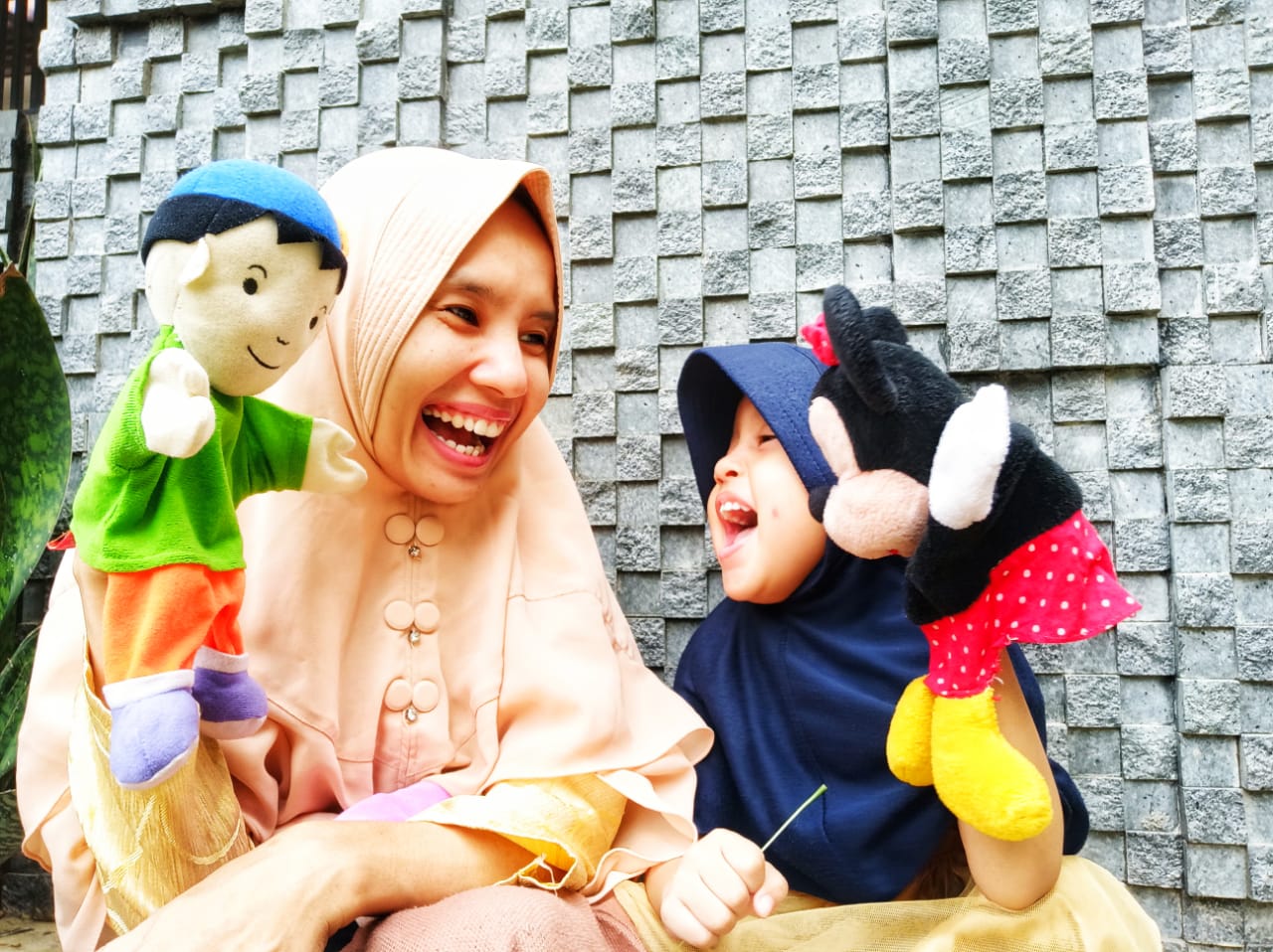 Begini Lho Cara Menyenangkan Mengajarkan Anak Menutup Aurat Begini Lho Cara Menyenangkan Mengajarkan Anak Menutup Aurat